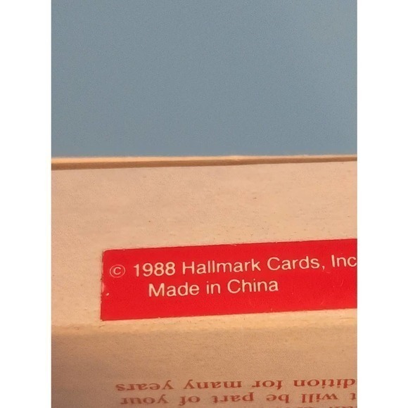 VTG Hallmark Keepsake Ornament Loving Bear Twirl About 1988 - Picture 4 of 5